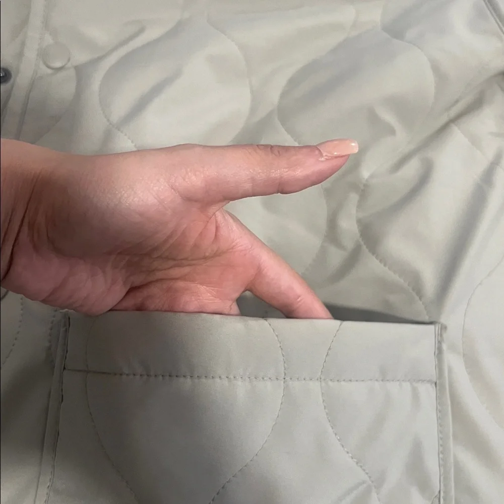 Chic Cream Quilted Jacket